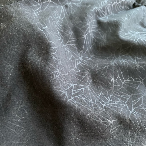 New Balance women’s running shorts, size small - Picture 3 of 6